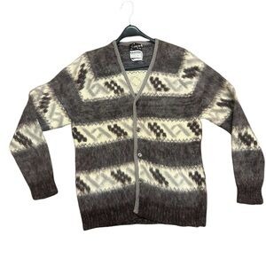 Van Huesen men’s L vintage wool carton absolute great cond. very Kirk Cobain